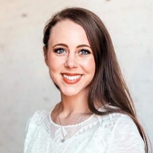 Meet your Posher, Megann lock